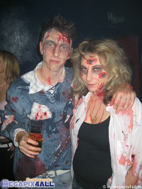 20081031_halifax_black_halloween_377.jpg